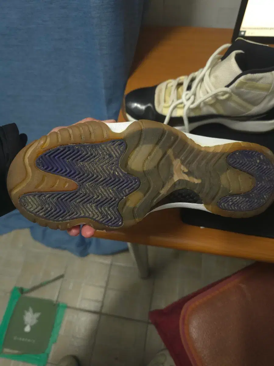thumbnail-5